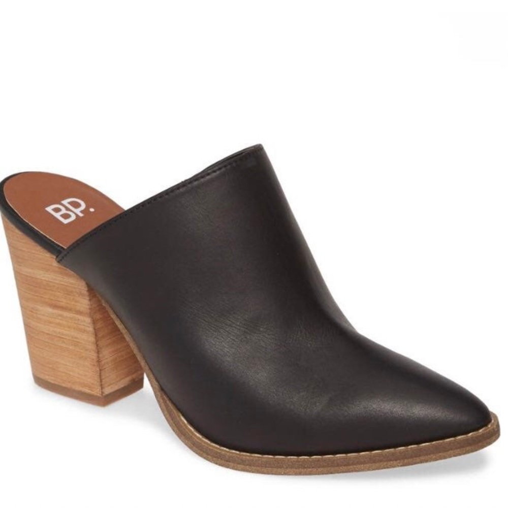 NWOT! BP. Black Leather Block Heel Mules